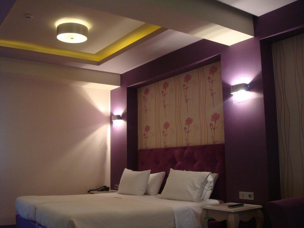 איה אפימיה Odyssey Hotel & Spa מראה חיצוני תמונה