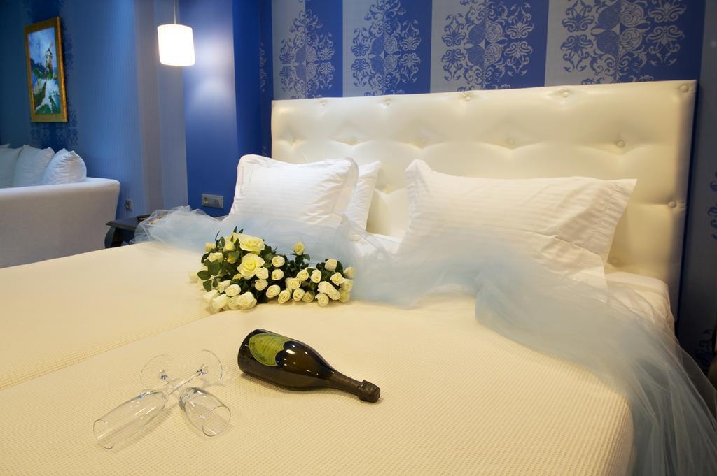 איה אפימיה Odyssey Hotel & Spa מראה חיצוני תמונה