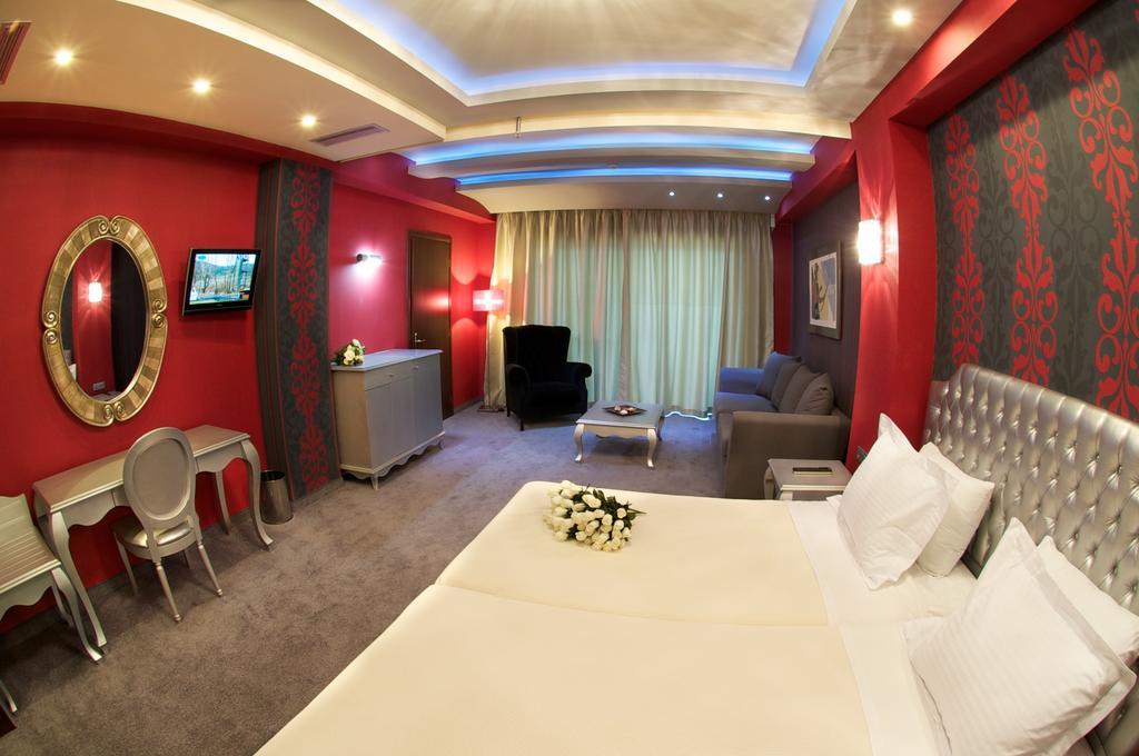 איה אפימיה Odyssey Hotel & Spa מראה חיצוני תמונה