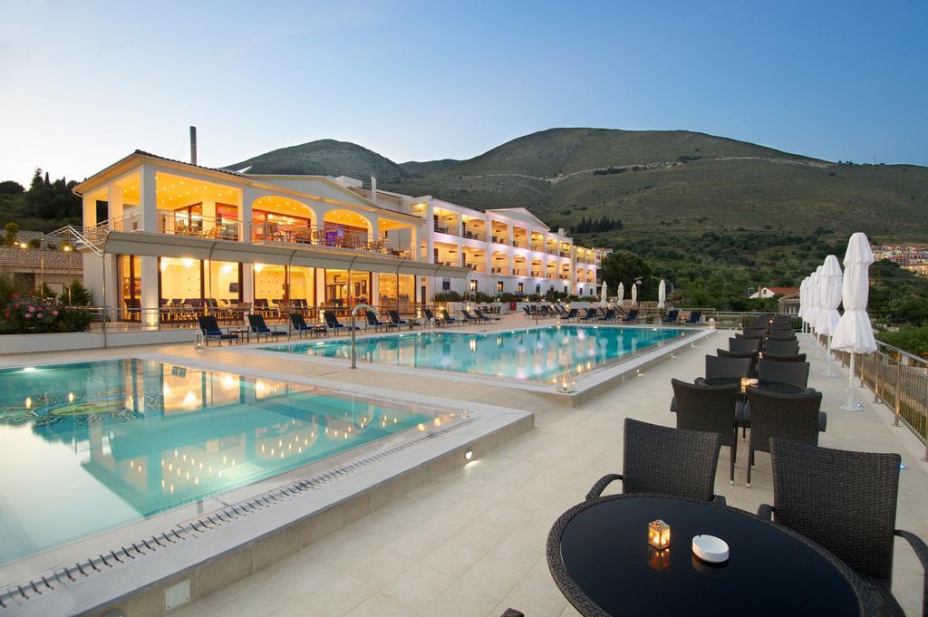 איה אפימיה Odyssey Hotel & Spa מראה חיצוני תמונה