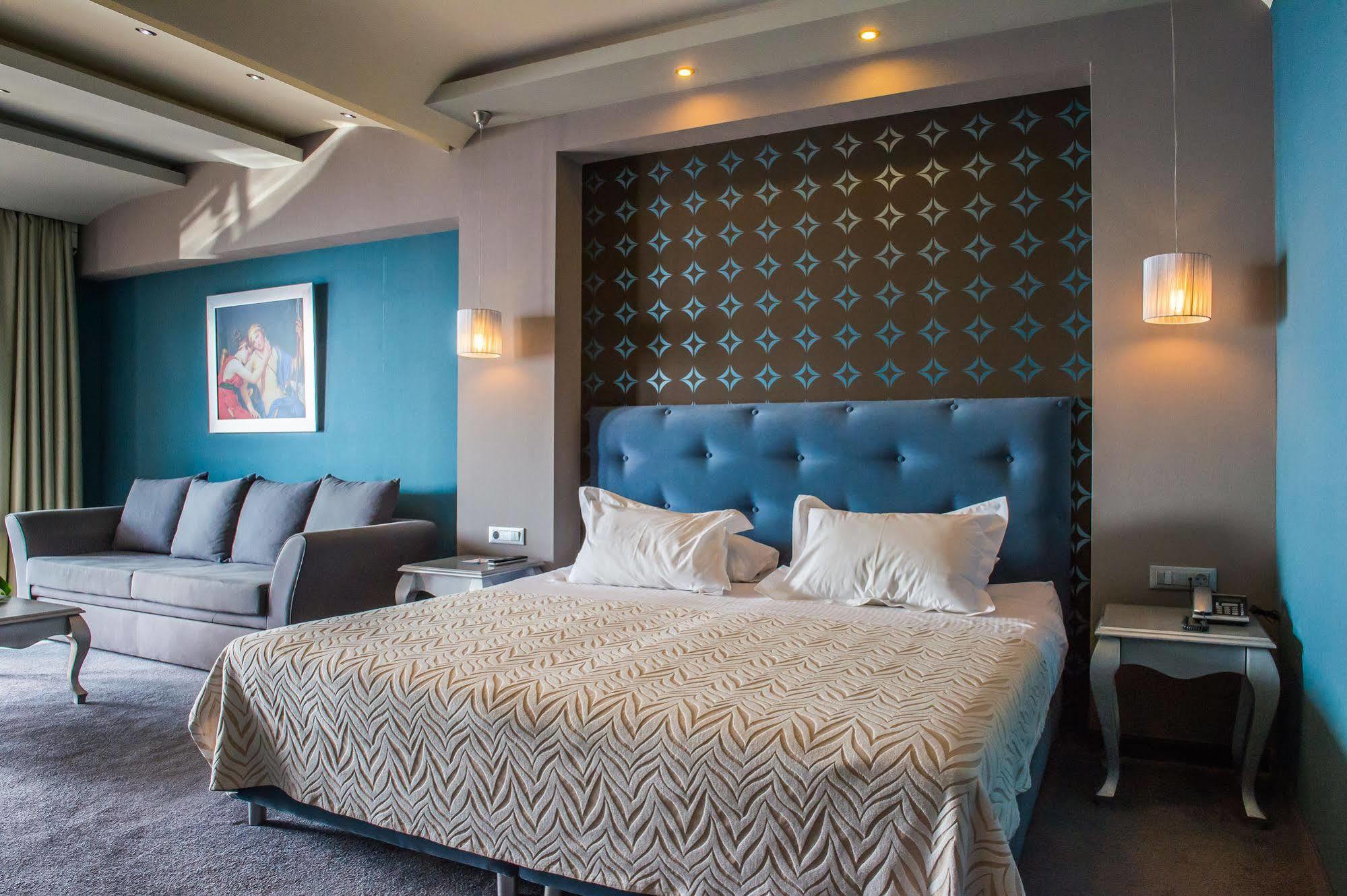 איה אפימיה Odyssey Hotel & Spa מראה חיצוני תמונה