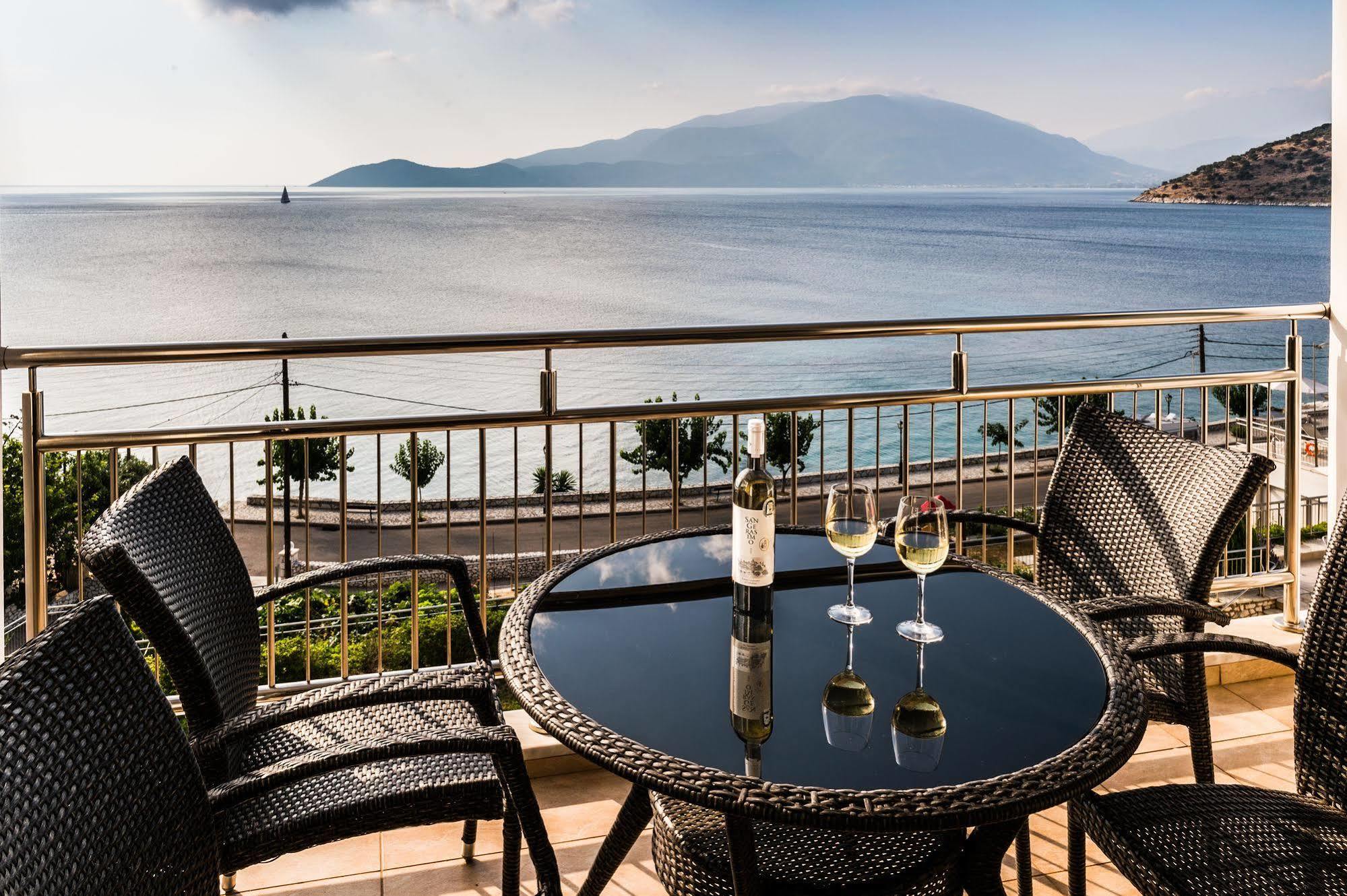 איה אפימיה Odyssey Hotel & Spa מראה חיצוני תמונה